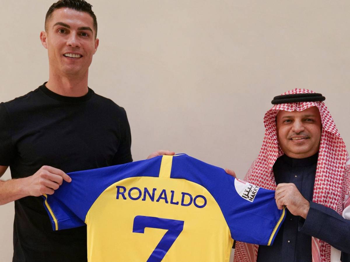 Cristiano Ronaldo set for another World Cup after signing for Al Nassr