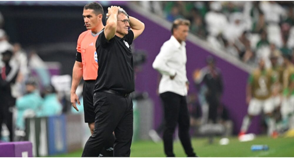 Mexico Sacks Coach Gerardo Martino after failing at Qatar 2022