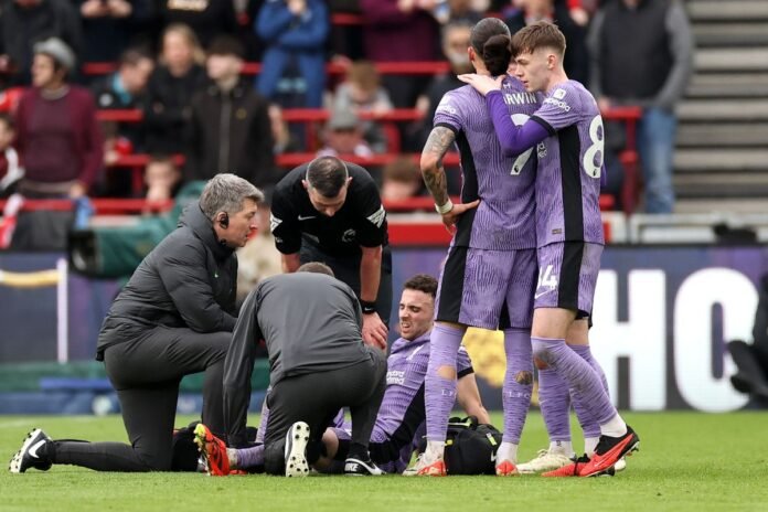 Liverpool Legend Highlights the Reds Biggest Threat in Their Race for the Premier League