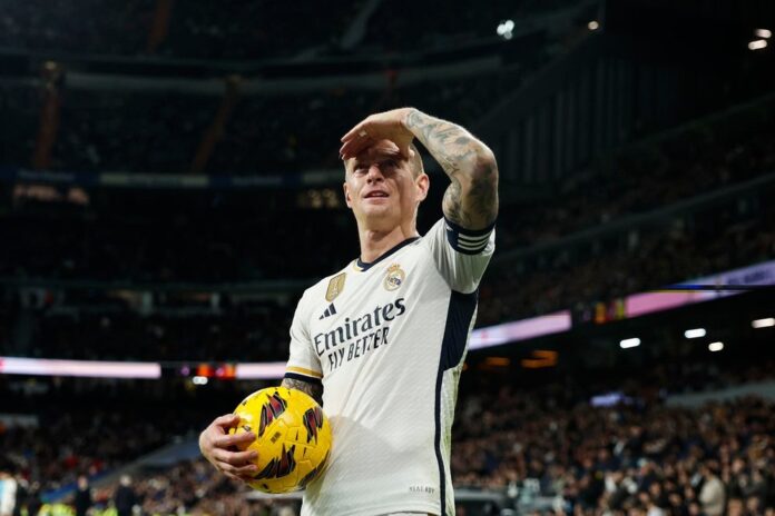 Toni Kroos to Stay at Real Madrid for One More Season