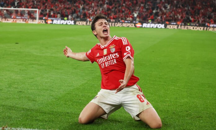 PSG Sign 19-Year-Old Benfica Midfielder Joao Neves for €70m