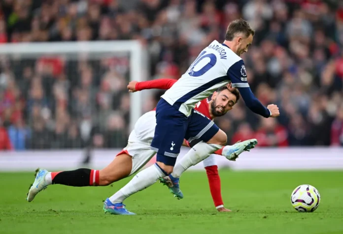 Premier League Explains Bruno Fernandes' Red Card After Controversial Spurs Tackle