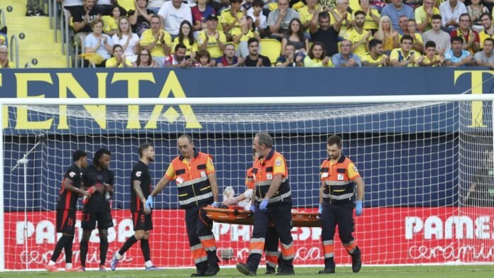Real Madrid's Courtois Reaches Out to Barcelona’s Ter Stegen After Major Knee Injury