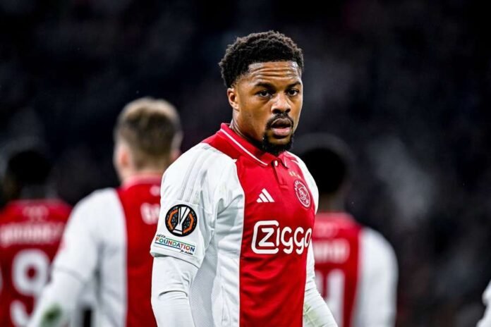 lille-akpom-transfer-decision-2025