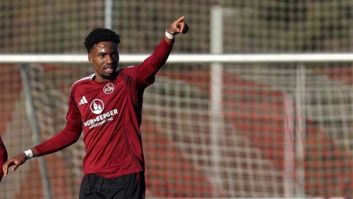 Uche Obiogumu, FC Nuremberg, 1. FC Schweinfurt, Uche loan move, Uche new contract, Regionalliga Bavaria, 3. Liga, Nigerian footballer, Germany U18, Uche football career.
