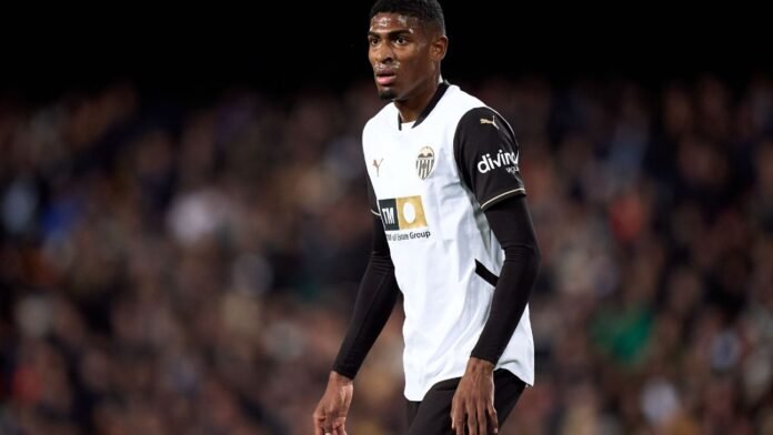 Cristhian Mosquera transfer, Arsenal transfer news 2025, Arsenal sign Mosquera, Valencia defender Mosquera Arsenal, Real Madrid Mosquera interest, Arsenal centre-back targets, Mikel Arteta signings 2025, Mosquera to Emirates, Premier League Spanish defender, Gabriel Saliba cover Arsenal, Arsenal new signing news