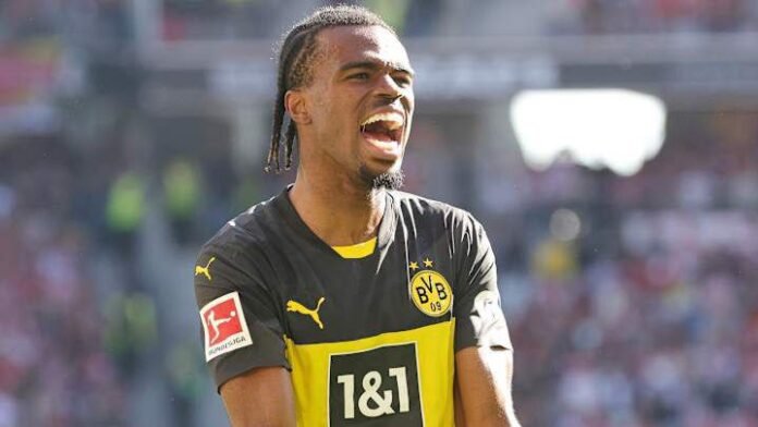 Carney Chukwuemeka, Borussia Dortmund, Chelsea, Aston Villa, Bundesliga, Premier League, Fabrizio Romano, Transfer News, www.isagoal.com ,