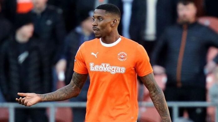 Marvin Ekpiteta, MK Dons, Hibernian, Flying Eagles, English League Two, Blackpool, Oxford United academy, Nigerian defender, football transfers, Leyton Orient, Championship promotion, National League South, www.isagoal.com reports